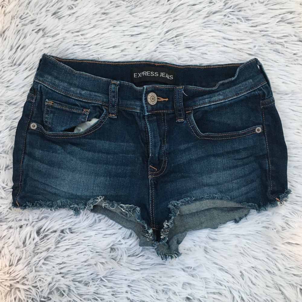 Women’s Express Jeans shorts